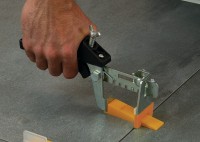 Cuñas reutilizables para crucetas autonivelantes 02