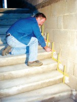 Regla plegable para escaleras 02