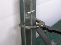 Pinza para unir canales y montantes para perfiles recto verso 02